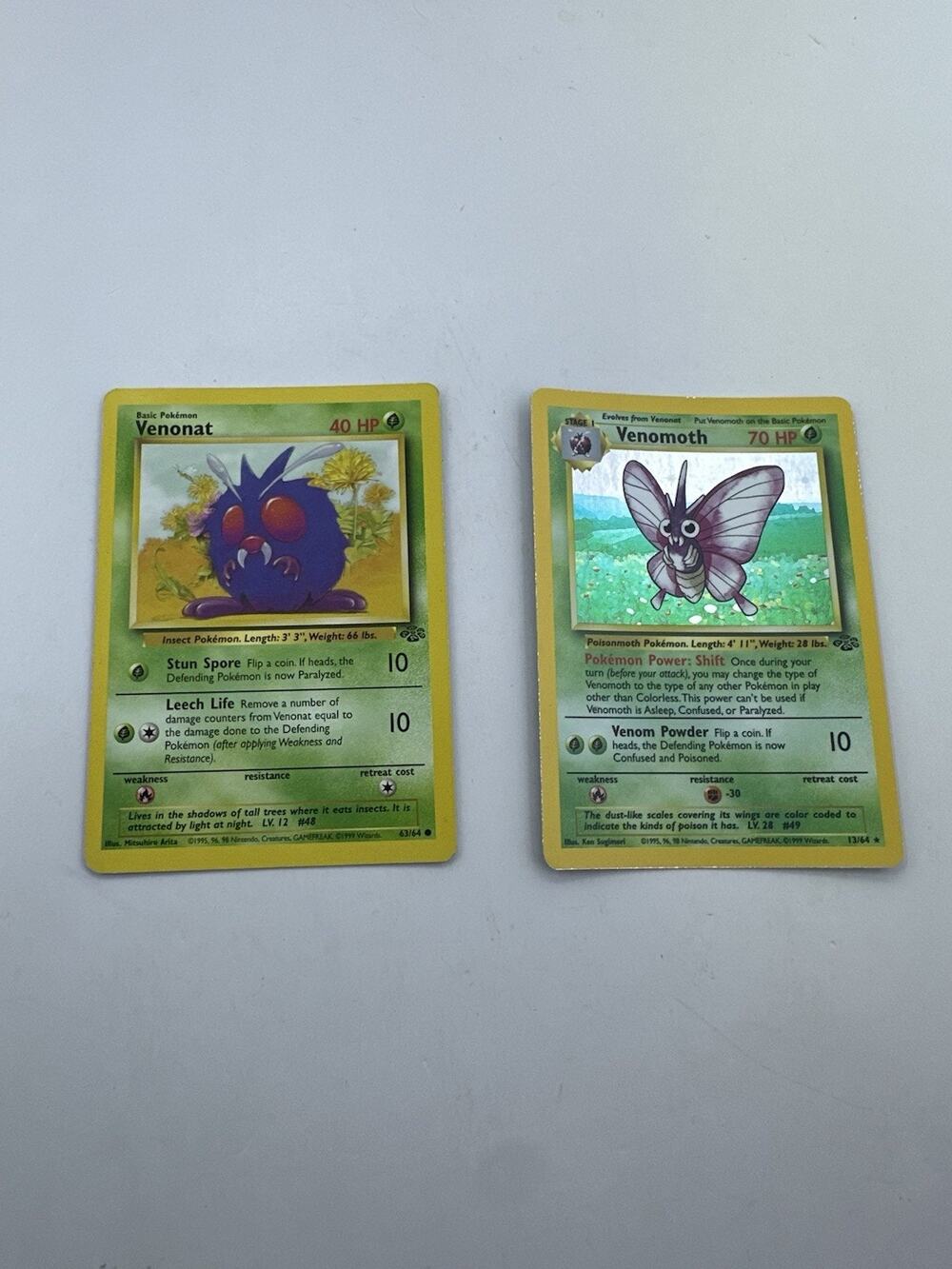 Pokémon TCG Venonat & Venomoth Holo Rare Card Pokemon 13/64 Jungle Base Set